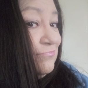 Meet your Posher, Renee